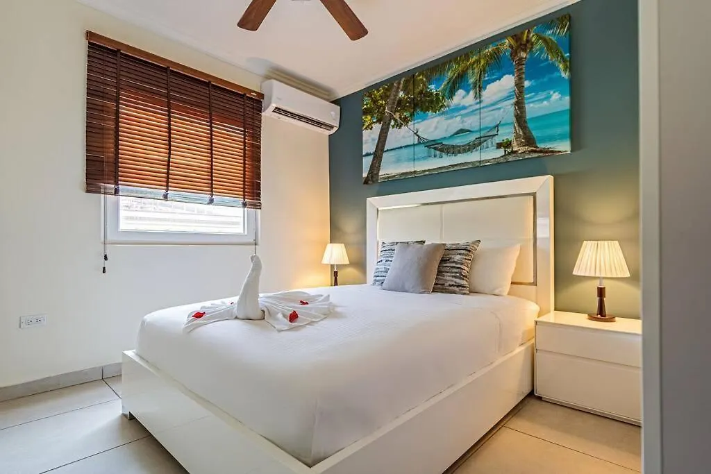 פאלם ביץ' Affordable Family Apartment Only 350 Yards From Eagle Beach